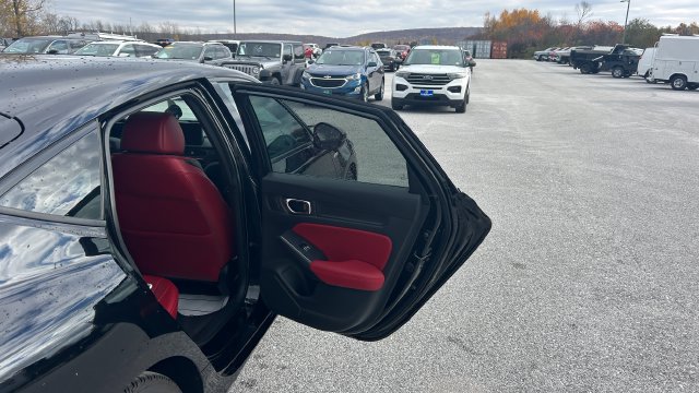 Used 2025 Acura Integra A-Spec w/ Technology Package FWD image 9