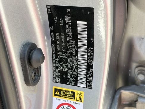 Used 2019 Toyota Highlander Plus FWD image 24