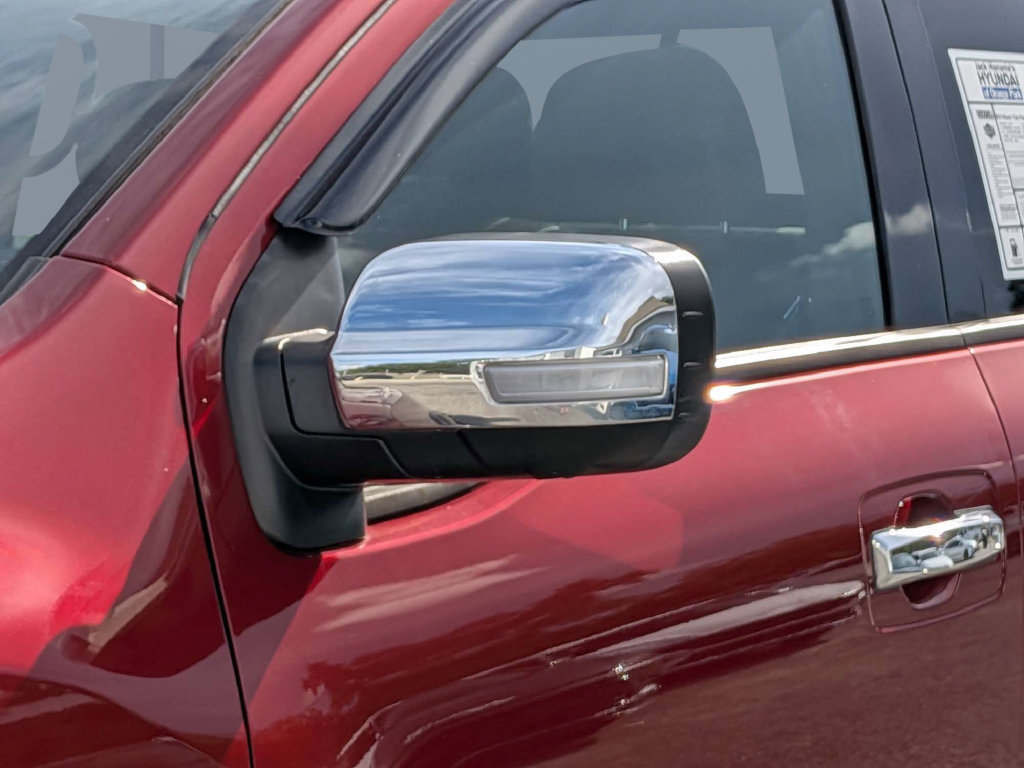 Used 2024 Nissan Titan Platinum Reserve w/ Moonroof Package AWD/4WD image 14