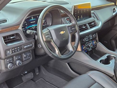 Used 2024 Chevrolet Suburban High Country w/ Premium Package AWD/4WD image 10