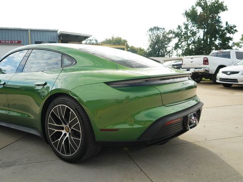 Used 2022 Porsche Taycan RWD image 21