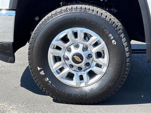 New 2026 Chevrolet Silverado 2500 W/T w/ WT Convenience Package AWD/4WD image 32