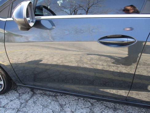 Used 2019 Chevrolet Cruze LT image 14