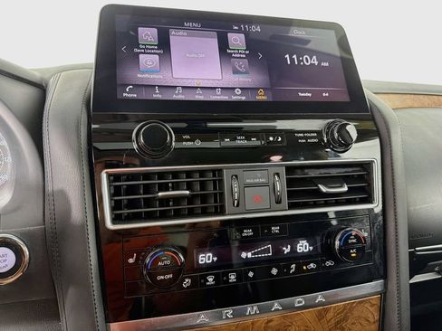 Used 2024 Nissan Armada SL w/ Captain's Chairs Package RWD image 19