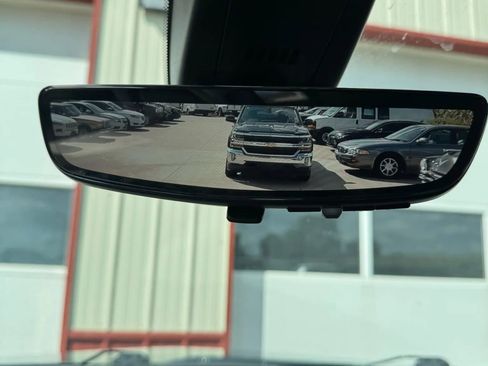 Used 2020 Cadillac XT6 Premium Luxury image 13