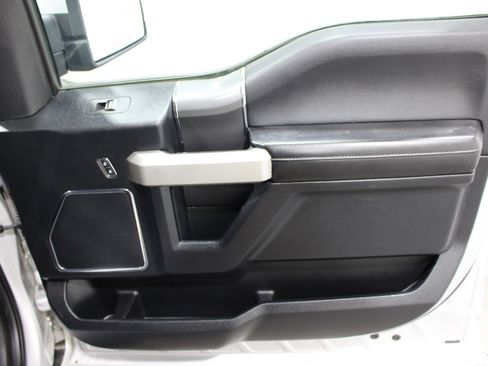 Used 2017 Ford F150 Lariat w/ Equipment Group 502A Luxury RWD image 26