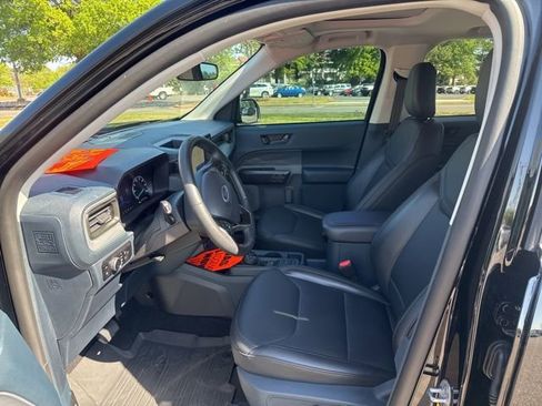 Used 2023 Ford Maverick Lariat w/ Lariat Luxury Package image 22