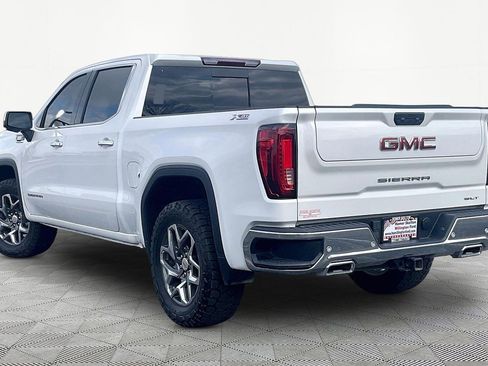 Used 2024 GMC Sierra 1500 SLT w/ SLT Premium Plus Package AWD/4WD image 10