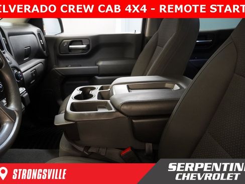 Used 2020 Chevrolet Silverado 1500 Custom w/ Custom Value Package image 8