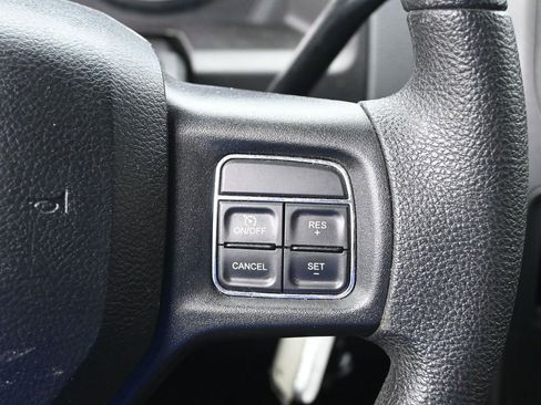 Used 2018 RAM 2500 Tradesman w/ Chrome Appearance Group image 14