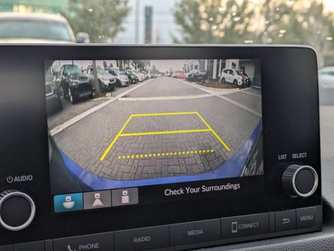 Certified 2022 Honda Civic Sport image 30