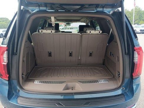New 2026 GMC Yukon Denali w/ Denali Reserve Package AWD/4WD image 16