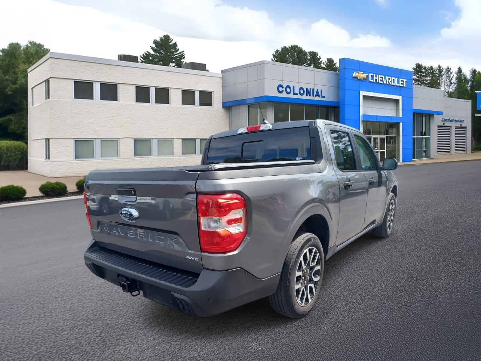 Used 2024 Ford Maverick Lariat w/ 4K Tow Package AWD/4WD image 4