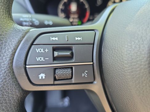 New 2026 Honda HR-V LX image 16