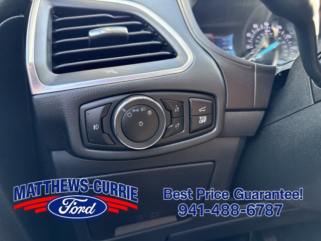Certified 2024 Ford Edge Titanium AWD/4WD image 25
