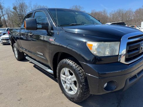 Used 2011 Toyota Tundra 4x4 Double Cab image 12