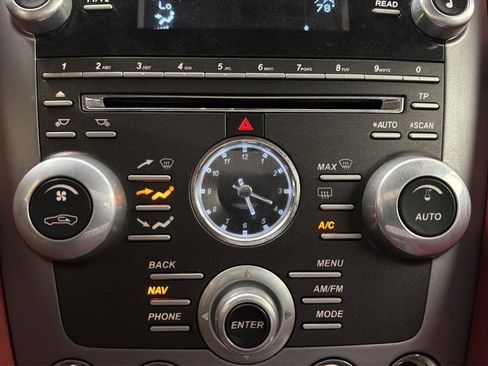 Used 2014 Aston Martin DB9 Volante RWD image 24