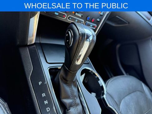 Used 2019 Ford Explorer Limited w/ Class III Trailer Tow Package image 22