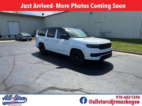 Used 2024 Jeep Grand Wagoneer L Series II w/ Quick Order Packagew 28T AWD/4WD image 1