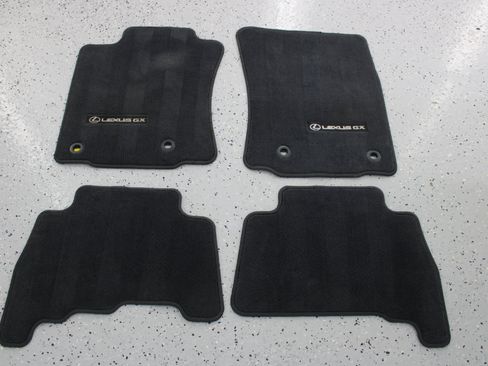 Used 2017 Lexus GX 460 Premium 4D SUV 4WD image 82