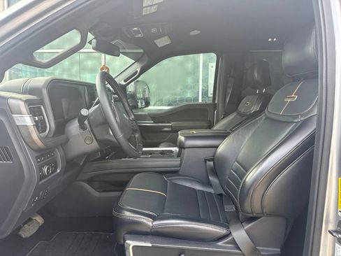 Used 2024 Ford F350 Platinum AWD/4WD image 9