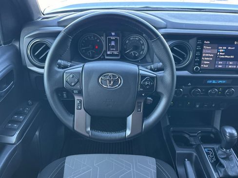 Certified 2023 Toyota Tacoma TRD Off-Road w/ Technology Package AWD/4WD image 14