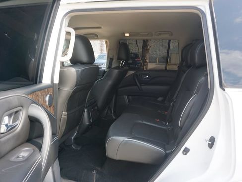 Used 2023 INFINITI QX80 Premium Select w/ Cargo Package AWD/4WD image 15