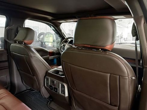 Used 2019 Ford F150 King Ranch w/ Equipment Group 601A Luxury AWD/4WD image 11