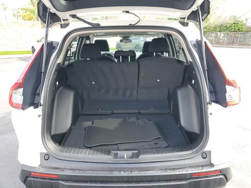 Certified 2023 Honda CR-V EX image 9