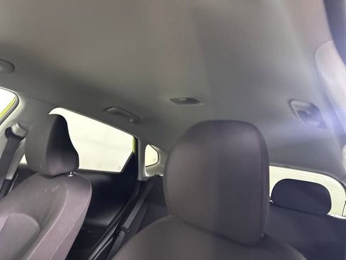 Certified 2025 Hyundai Kona SEL image 40