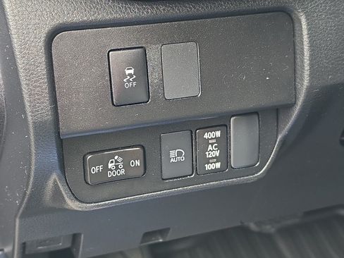 Certified 2023 Toyota Tacoma TRD Sport AWD/4WD image 23