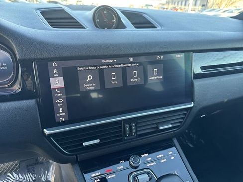 Used 2019 Porsche Cayenne Base image 20