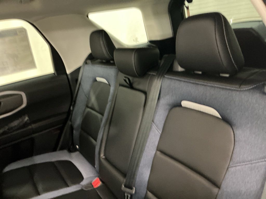 New 2026 Ford Bronco Sport Outer Banks w/ Outer Banks Tech Package+ AWD/4WD image 30