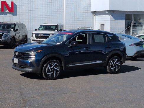 Certified 2026 Nissan Kicks SV image 5