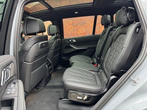 New 2026 BMW X7 xDrive40i w/ M Sport Package image 23