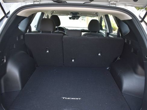 Used 2022 Hyundai Tucson SE AWD/4WD image 33