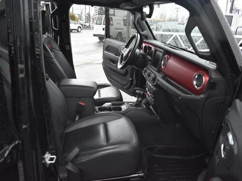 Used 2021 Jeep Wrangler Unlimited Rubicon image 17