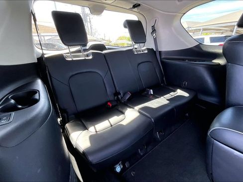 Certified 2024 INFINITI QX80 Luxe RWD image 38