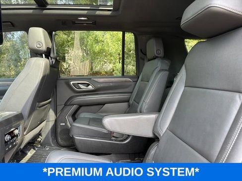 Used 2021 Chevrolet Suburban Z71 w/ Rear Media and Nav Package AWD/4WD image 8