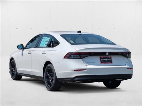 New 2025 Honda Accord SE image 9