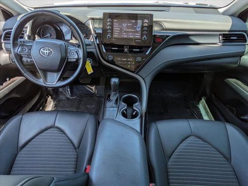 Used 2023 Toyota Camry SE FWD image 17