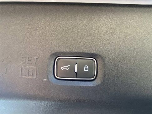 Used 2025 Ford Expedition Max Active image 44