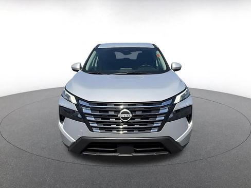Used 2025 Nissan Rogue SV FWD image 4