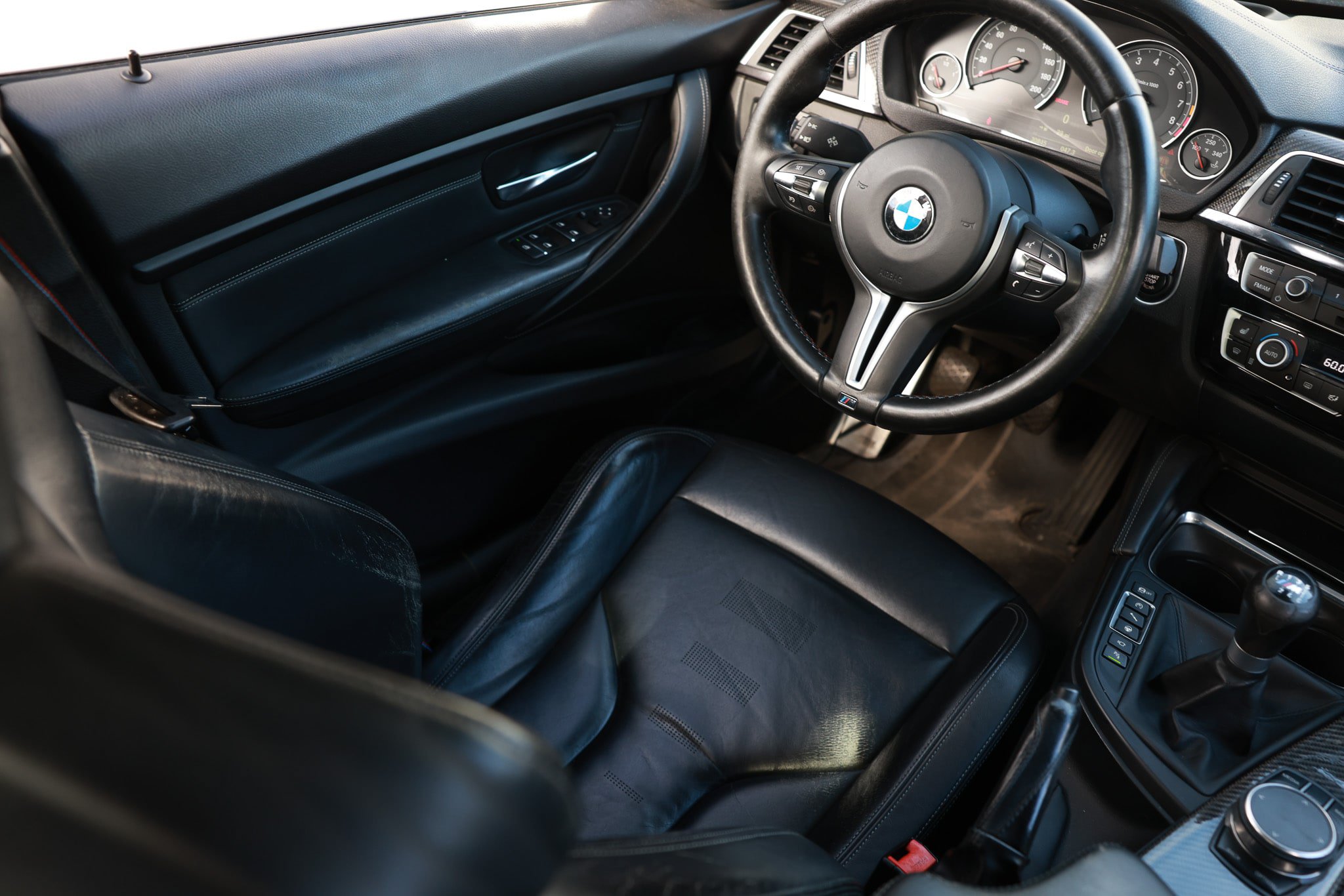 Used 2018 BMW M3 w/ Competition Package RWD image 25