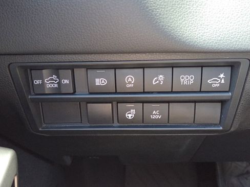 Used 2022 Toyota Tundra Limited w/ TRD Off-Road Package RWD image 19