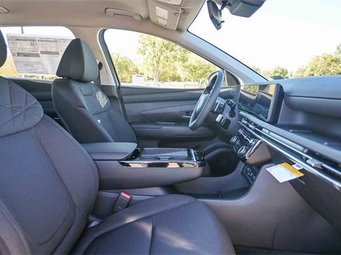 New 2026 Hyundai Tucson Blue SE image 19