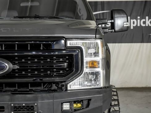 Used 2020 Ford F250 XLT image 38