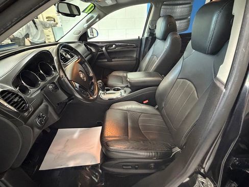 Used 2017 Buick Enclave Leather FWD image 10