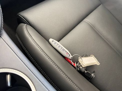 Used 2026 Genesis G70 2.5T RWD image 18
