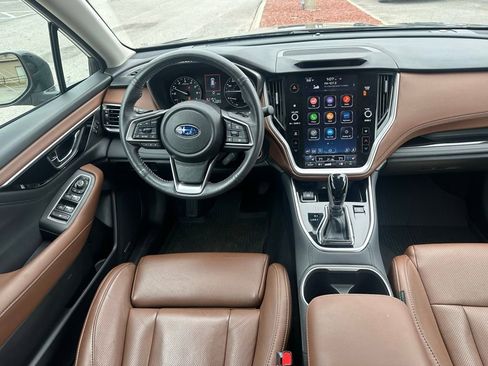 Used 2025 Subaru Outback Touring XT image 21